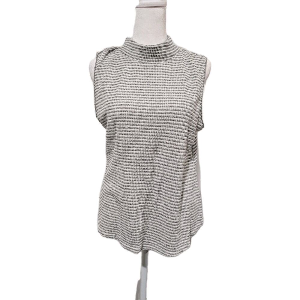 CHICO'S ZENERGY Gray Striped Shirt Mock Neck Tank Top Shell Chico's Size 1 Small